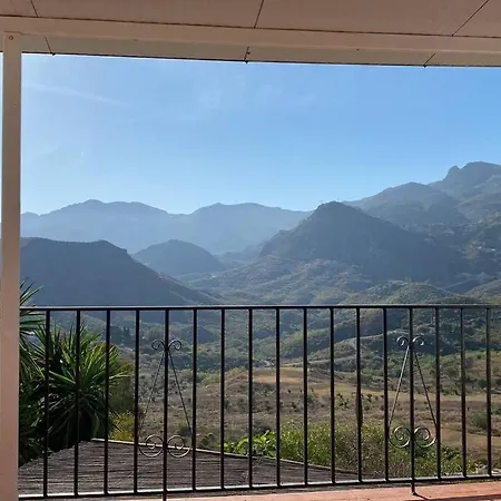 Faramondos Naturehouse Villa